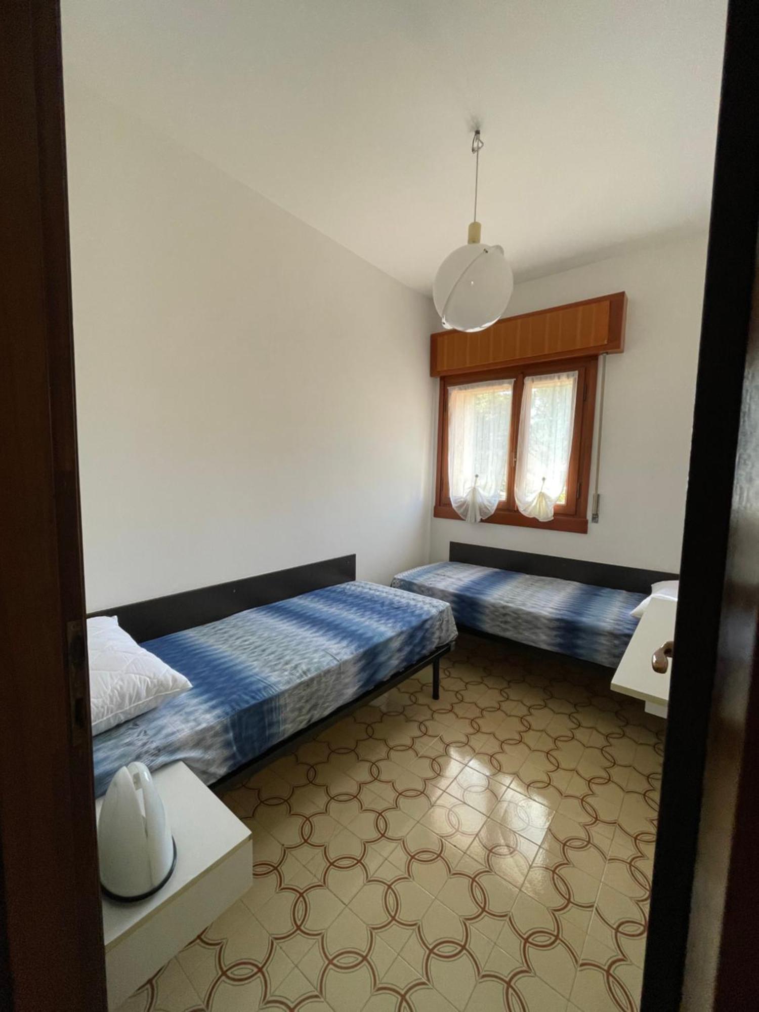 Nico'S Apartment Peschiera del Garda Rum bild